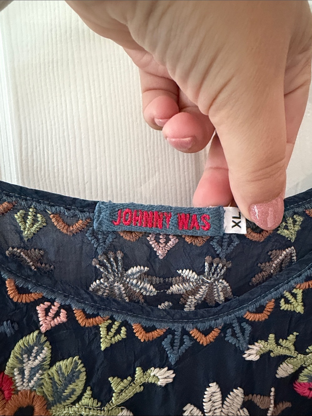 Johnny Was Navy Embroidered Floral Tunic - Picture 2 of 5